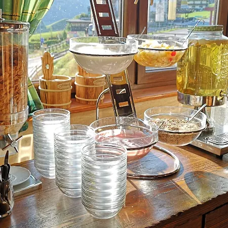 Gemshorn 3* 海因岑贝格